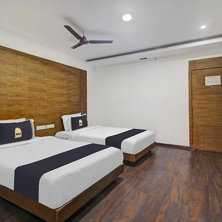 Townhouse Oak The Margi Hotel Near Yosufguda Metro Station Хайдарабад Экстерьер фото